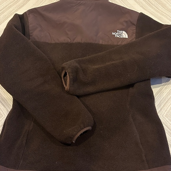The North Face Women's Dark Brown Fleece Zipper Jacket Size S - Picture 9 of 9